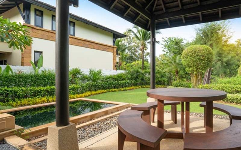 Paul Robins Landscaping Entertainment and BBQ Area's